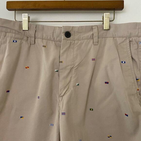 H&M sz 34 tan‎ Perm Press Shorts with pockets - Picture 2 of 9